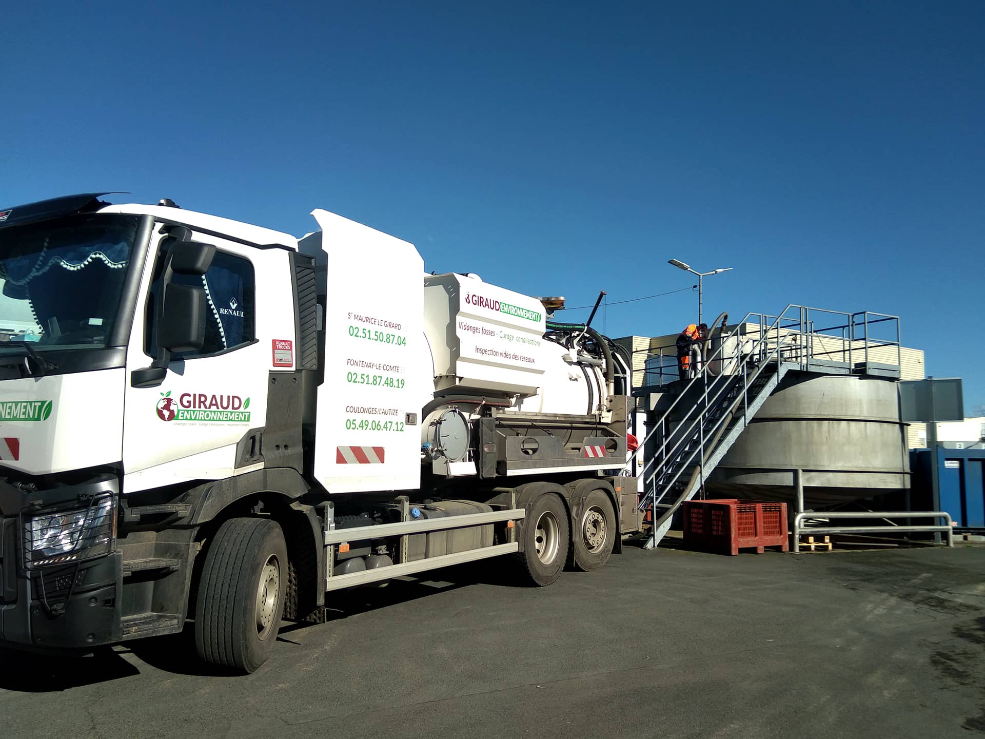 Réalisations de Giraud Environnement entreprise de curage à Saint-Maurice-le-Girard