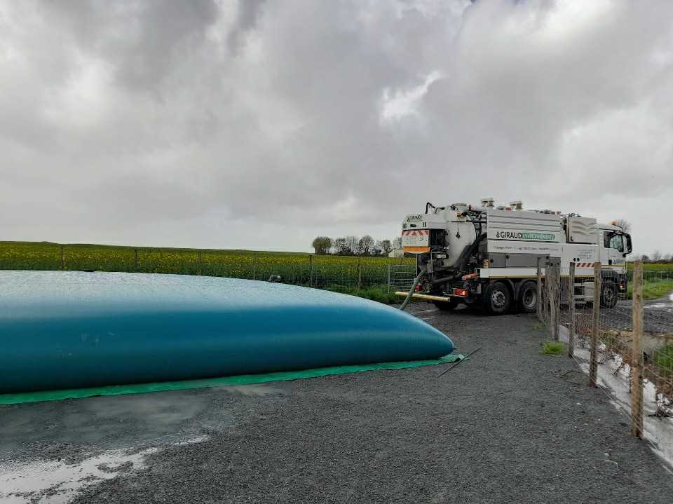 Remplissage de bâche à eau 120m3 (en plusieurs tours......)